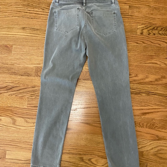 J Jill authentic fit slim ankle jeans - Picture 2 of 9